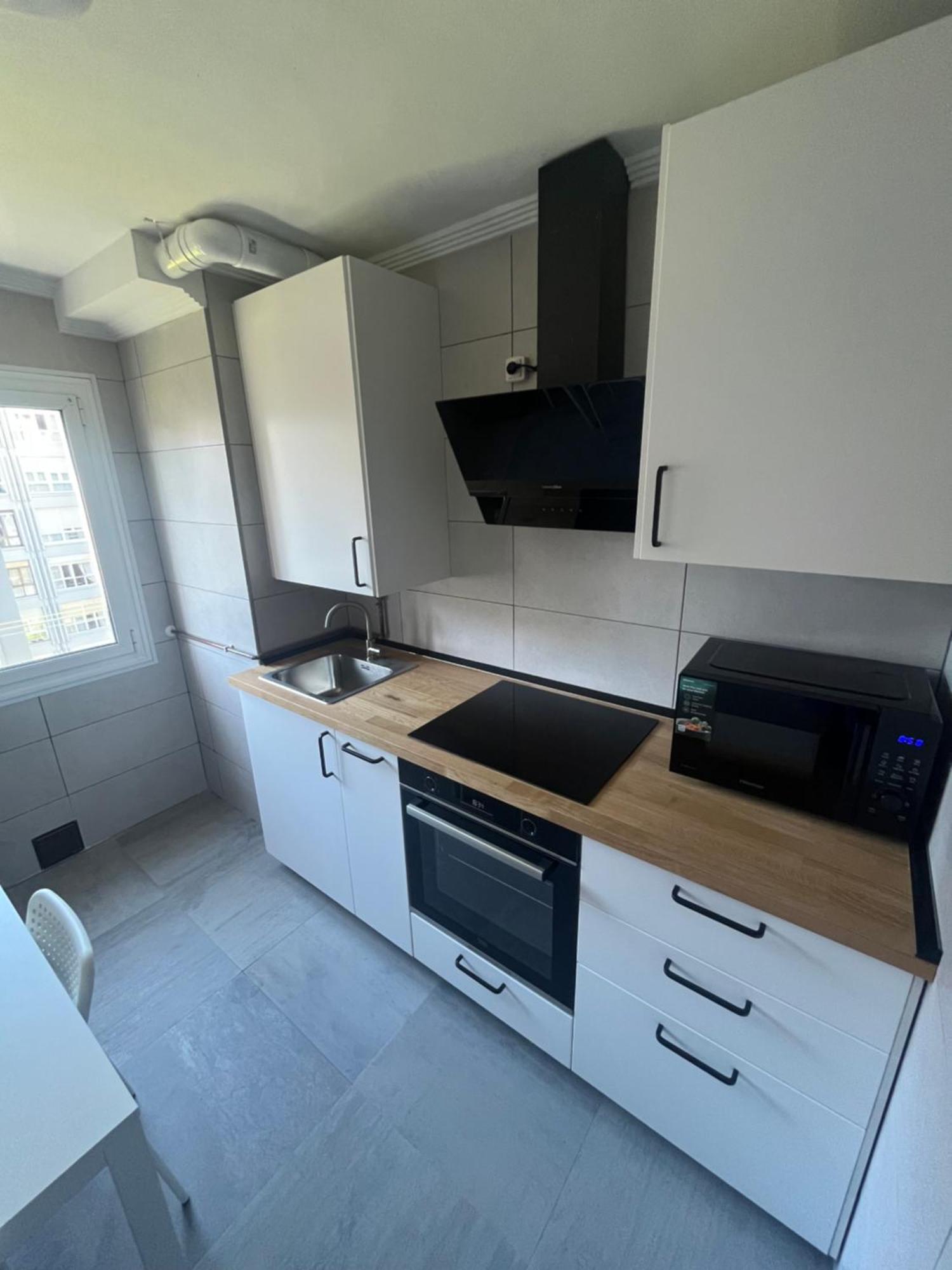 Piso A Un Paso Centro Con Zona Aparcamiento Gratuita Daire Santander Dış mekan fotoğraf